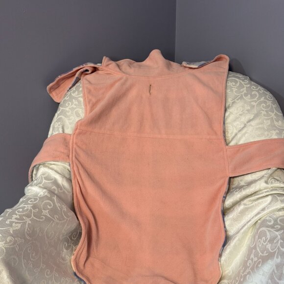 XL Dog Coat Cozy Fleece Pink & Blue Plaid & Solid Pink Reversible EUC - Picture 3 of 4